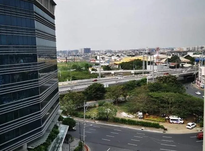 Staycation Condotel @150newport Pasay * Manila